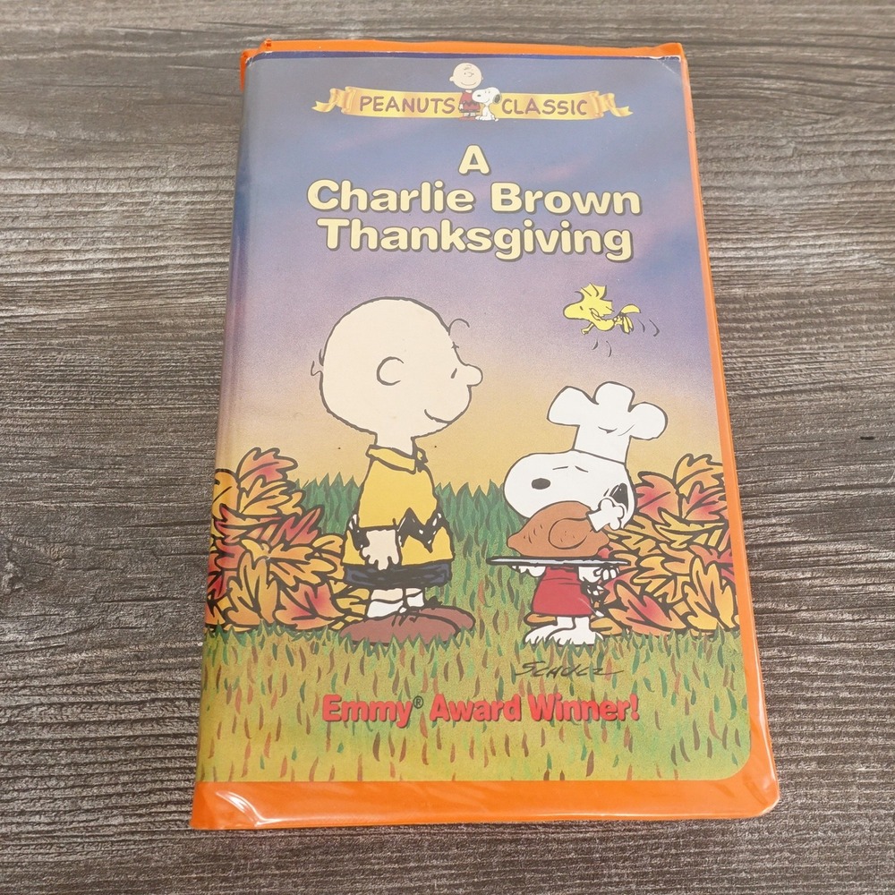Paramount A Charlie Brown Thanksgiving VHS Kids N/A Orange Good Peanuts Classic